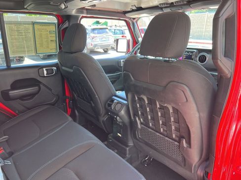 Certified 2023 Jeep Wrangler Unlimited Rubicon 4xe w/ Steel Bumper Group AWD/4WD image 25