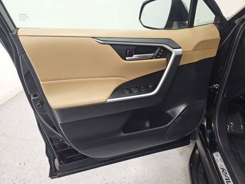 Certified 2023 Toyota RAV4 XLE Premium AWD/4WD image 12