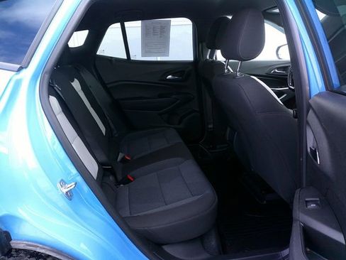 Used 2024 Chevrolet Trax RS w/ Driver Confidence Package FWD image 22