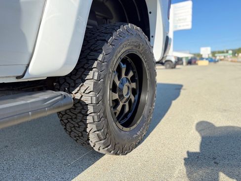 Used 2023 RAM 1500 Big Horn image 28