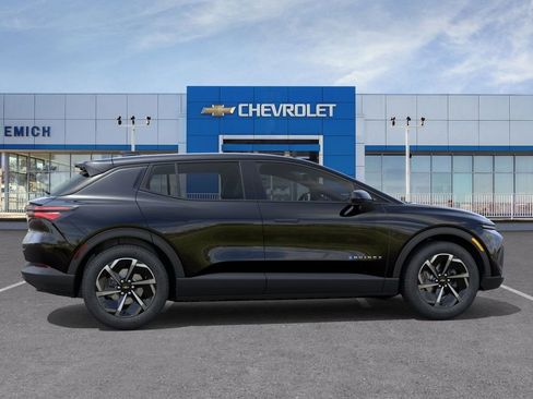 New 2026 Chevrolet Equinox EV LT image 5