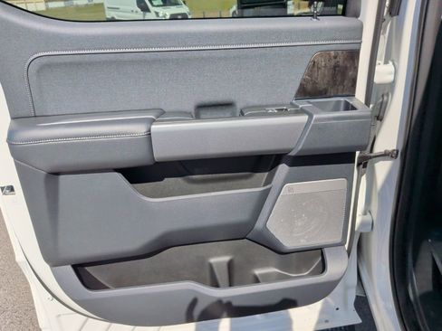 New 2026 Ford F250 Lariat image 37