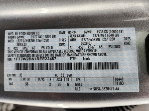 Used 2024 Ford F250 Lariat w/ Chrome Package image 73