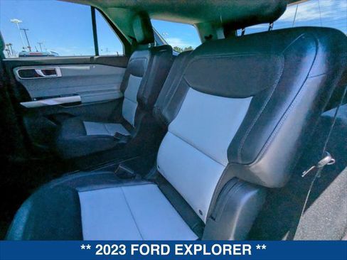 Certified 2023 Ford Explorer XLT w/ Equipment Group 202A AWD/4WD image 20