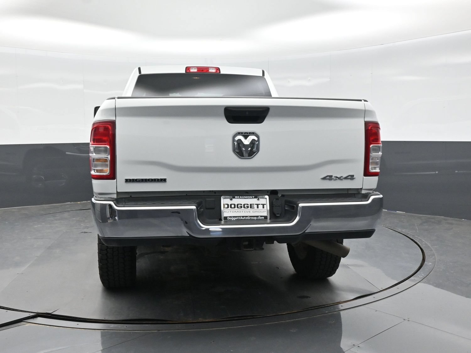 Used 2024 RAM 2500 Big Horn AWD/4WD image 7