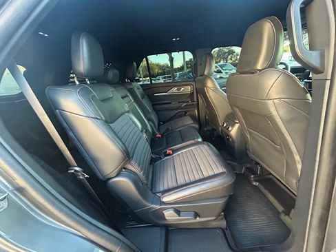 Used 2025 Ford Explorer ST-Line w/ Premium Package image 28