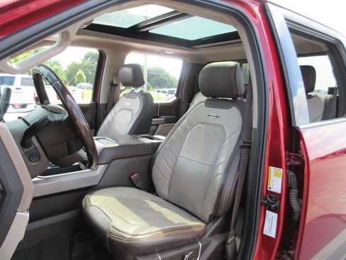 Used 2019 Ford F250 Limited w/ FX4 Off-Road Package AWD/4WD image 24