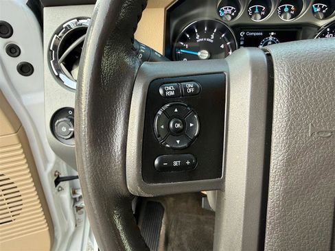 Used 2016 Ford F250 Lariat w/ Chrome Package image 31