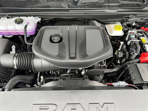 New 2026 RAM 1500 Big Horn AWD/4WD image 9