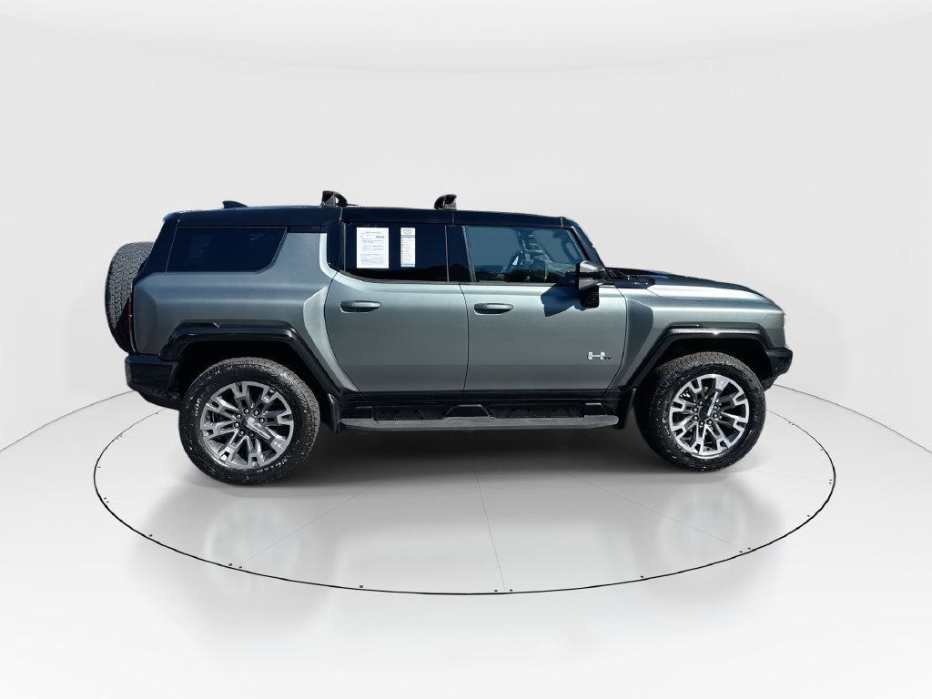 Used 2024 GMC Hummer EV 3X w/ LPO, Cargo Utility Package AWD/4WD image 9