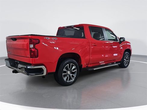 Certified 2023 Chevrolet Silverado 1500 LT image 3