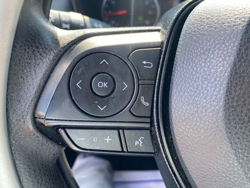 Used 2021 Toyota RAV4 XLE FWD image 27
