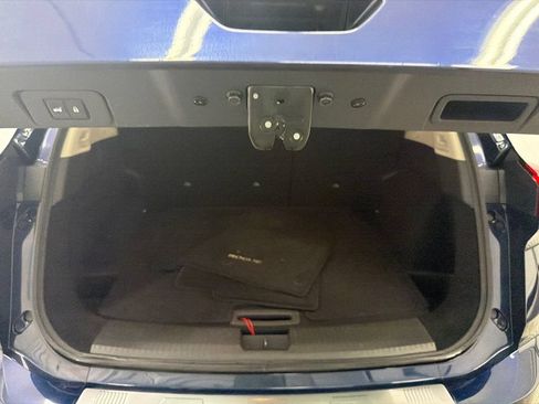 Used 2025 Nissan Rogue SV AWD/4WD image 19