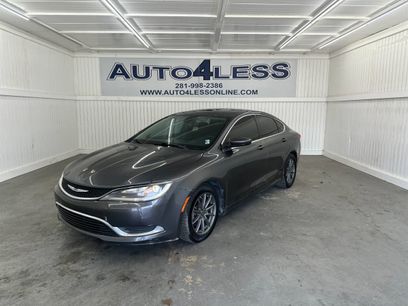 Used 2015 Chrysler 200 Limited w/ Convenience Group