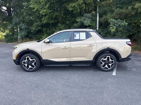 Used 2023 Hyundai Santa Cruz Limited AWD/4WD image 7