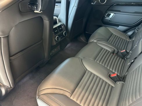 New 2026 Land Rover Discovery S image 16