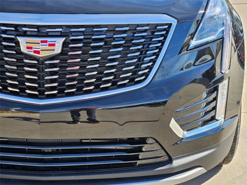 New 2025 Cadillac XT5 Premium Luxury w/ Technology Package FWD image 6