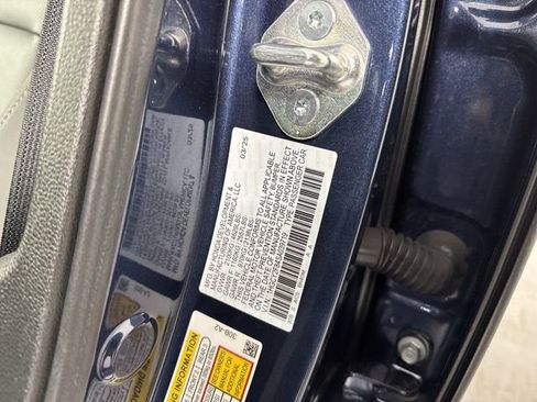 Used 2025 Honda Accord Touring image 38