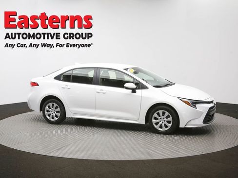 Used 2024 Toyota Corolla LE image 46