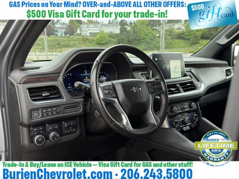 Used 2022 Chevrolet Suburban Z71 w/ Luxury Package AWD/4WD image 12