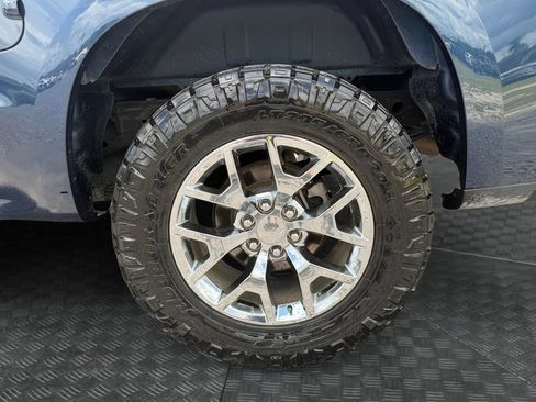 Used 2020 Chevrolet Silverado 1500 LT w/ All-Star Edition AWD/4WD image 17