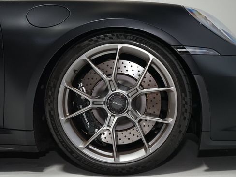 Used 2022 Porsche 911 GT3 RWD image 10