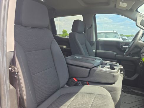 Certified 2021 Chevrolet Silverado 1500 Custom Trail Boss w/ LPO, Dark Essentials Package AWD/4WD image 23