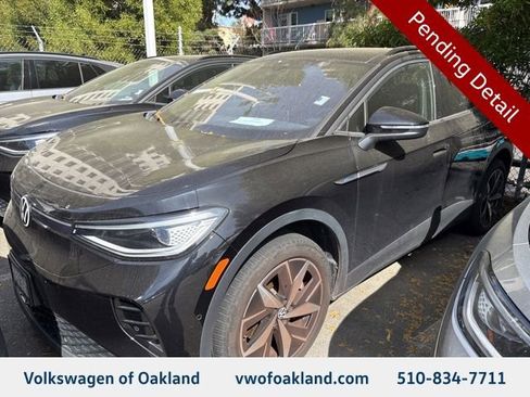 Used 2023 Volkswagen ID.4 Pro S image 1