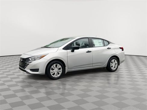 Certified 2025 Nissan Versa S w/ Trunk Package image 5