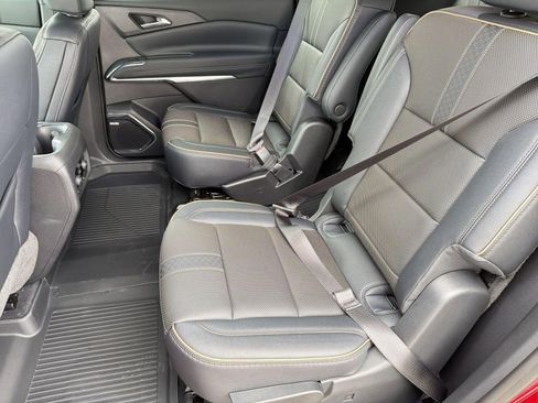 New 2026 Chevrolet Traverse High Country FWD image 15