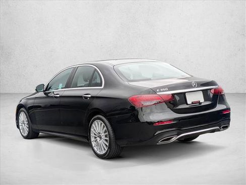 Used 2022 Mercedes-Benz E 350 Sedan image 11