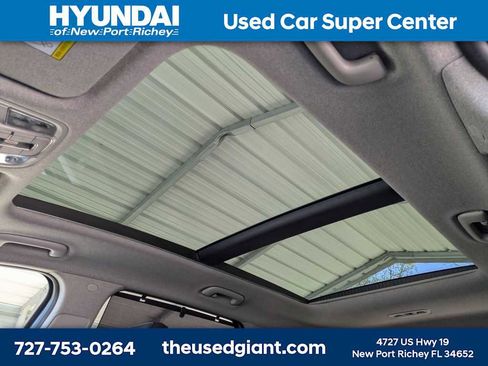 Used 2019 Hyundai Santa Fe Ultimate image 28