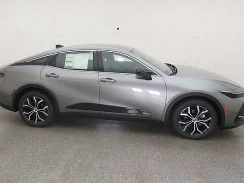 New 2026 Toyota Crown XLE image 11