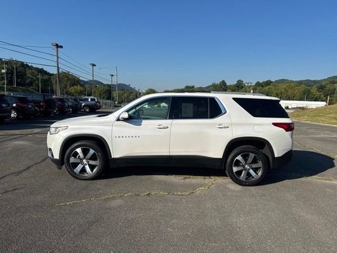 Used 2018 Chevrolet Traverse LT FWD image 5