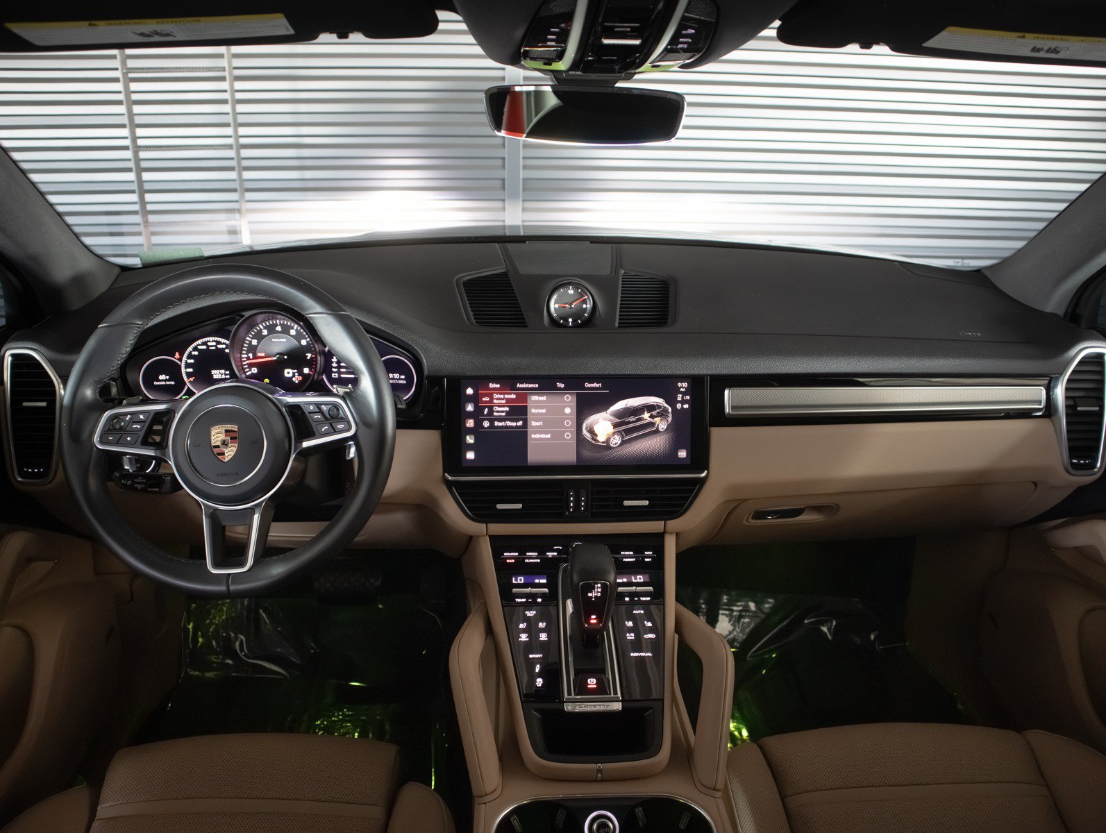 Certified 2023 Porsche Cayenne Platinum Edition AWD/4WD image 14