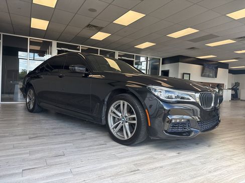 Used 2016 BMW 750i xDrive AWD/4WD image 3