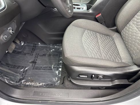 Used 2020 Chevrolet Equinox LT AWD/4WD image 30
