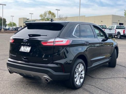 Used 2024 Ford Edge Titanium image 28
