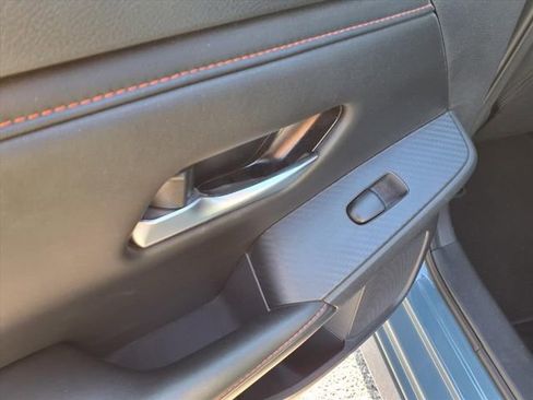 Used 2024 Nissan Sentra SR FWD image 19