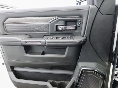 New 2026 RAM 2500 Limited image 16