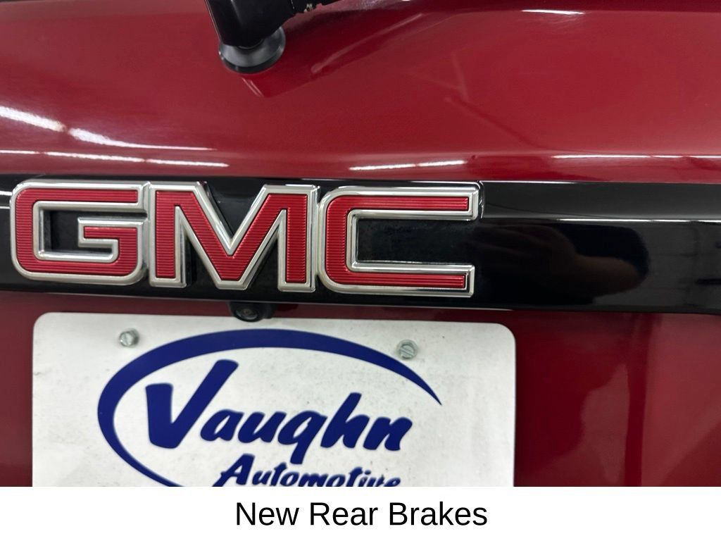 Used 2019 GMC Acadia SLT w/ Black Edition AWD/4WD image 18