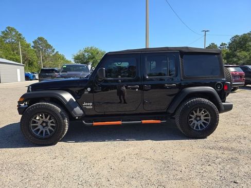 Used 2021 Jeep Wrangler Unlimited Sport AWD/4WD image 6