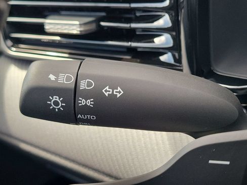 New 2026 Toyota Camry SE w/ Convenience Package FWD image 11
