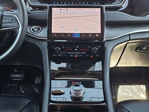 Used 2023 Jeep Grand Cherokee 4WD 4xe image 26