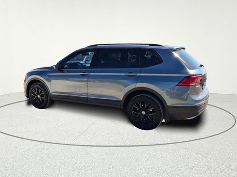 Used 2021 Volkswagen Tiguan S FWD image 4