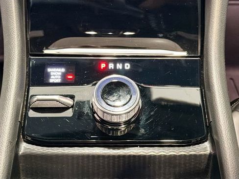 Used 2025 Jeep Grand Cherokee L Limited w/ Black Appearance Package image 16