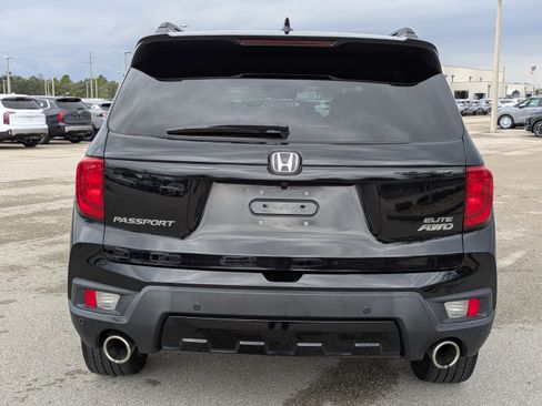Used 2023 Honda Passport Elite image 6