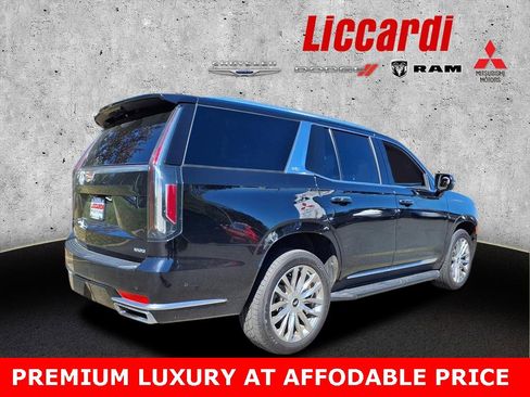Used 2021 Cadillac Escalade Premium Luxury w/ Performance Package image 2