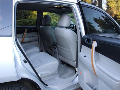 Used 2008 Toyota Highlander Limited image 6