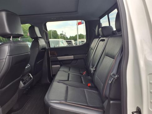 Used 2022 Ford F150 Lariat w/ Equipment Group 502A High AWD/4WD image 19